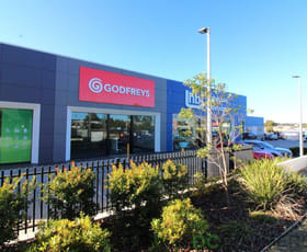 Showrooms / Bulky Goods commercial property leased at 2/233-239 James Street Toowoomba City QLD 4350