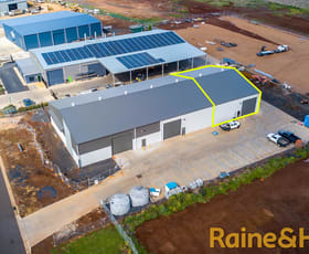 Factory, Warehouse & Industrial commercial property leased at 3/7 Mcguinn Crescent Dubbo NSW 2830