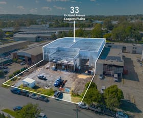 Factory, Warehouse & Industrial commercial property for lease at 33 Richland Avenue Coopers Plains QLD 4108