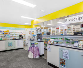 Shop & Retail commercial property leased at Shop 2/117-121 Elphinstone Street Berserker QLD 4701