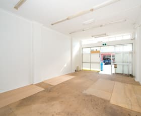Showrooms / Bulky Goods commercial property leased at 96 Maloney Street Eastlakes NSW 2018