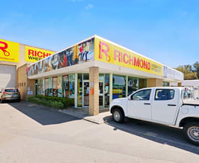 Showrooms / Bulky Goods commercial property sold at 4/16-18 Kewdale Road Welshpool WA 6106