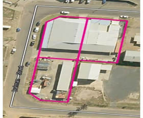 Factory, Warehouse & Industrial commercial property for sale at Middlemount QLD 4746