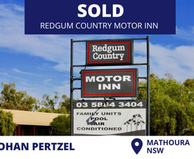 Hotel, Motel, Pub & Leisure commercial property sold at 2-6 Mitchell Street Mathoura NSW 2710