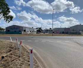 Factory, Warehouse & Industrial commercial property for sale at 5 Hicks Street Emerald QLD 4720