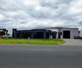 Factory, Warehouse & Industrial commercial property leased at 77-79 Malcolm Road Braeside VIC 3195