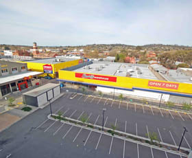 Showrooms / Bulky Goods commercial property leased at 2/469 Olive Street Albury NSW 2640