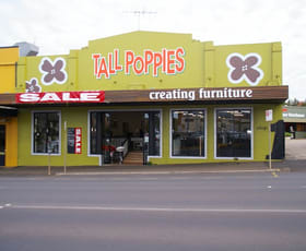 Showrooms / Bulky Goods commercial property leased at 84 Russell Street Toowoomba City QLD 4350