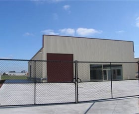 Factory, Warehouse & Industrial commercial property leased at 3 Embrey Court Pakenham VIC 3810