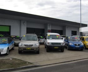 Factory, Warehouse & Industrial commercial property leased at 96-98 Newcastle Street Fyshwick ACT 2609