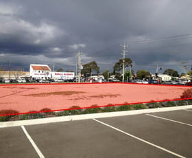 Showrooms / Bulky Goods commercial property leased at 330 Ballarat Road Braybrook VIC 3019
