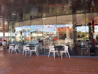 Shop & Retail commercial property leased at 5 Bayswater Road Hyde Park QLD 4812