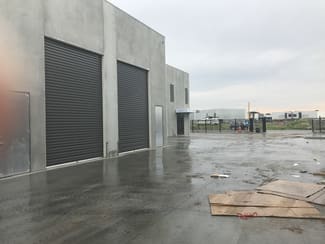 Factory, Warehouse & Industrial commercial property leased at S1/34-36 Graham Daff Boulevard Braeside VIC 3195