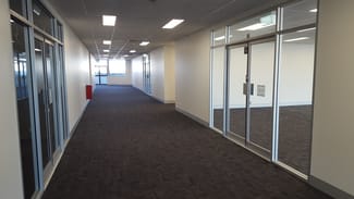 Offices commercial property leased at 25A/207 Currumburra Road Ashmore QLD 4214