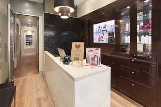 Shop & Retail commercial property leased at 5 Hunter Street Sydney NSW 2000