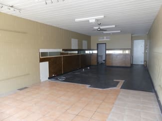 Showrooms / Bulky Goods commercial property leased at 3/1-3 Noel Street Slacks Creek QLD 4127