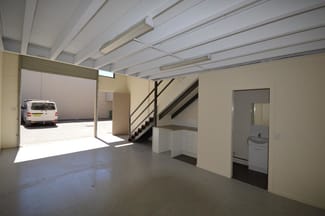 Factory, Warehouse & Industrial commercial property leased at Currumbin QLD 4223