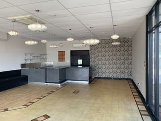 Hotel, Motel, Pub & Leisure commercial property leased at 2/86 Woodward Street Edge Hill QLD 4870 Hotel, Motel, Pub & Leisure commercial property leased at 2/86 Woodward Street Edge Hill QLD 4870