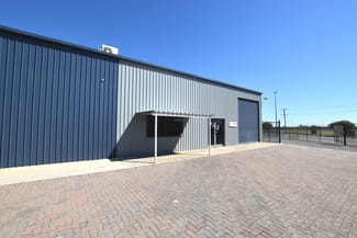 Factory, Warehouse & Industrial commercial property leased at 3/94 Hanson Road Gladstone Central QLD 4680 Factory, Warehouse & Industrial commercial property leased at 3/94 Hanson Road Gladstone Central QLD 4680