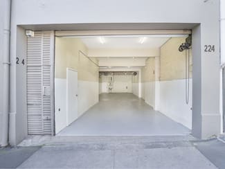 Showrooms / Bulky Goods commercial property leased at 224 Liverpool St Darlinghurst NSW 2010