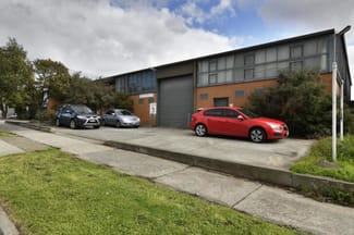 Showrooms / Bulky Goods commercial property for lease at 3 Chifley Drive Preston VIC 3072