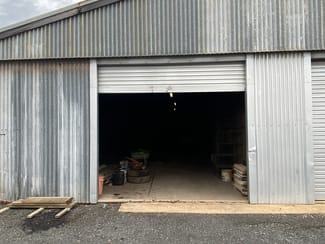 Showrooms / Bulky Goods commercial property leased at 3/4 Melvin Street Norville QLD 4670 Showrooms / Bulky Goods commercial property leased at 3/4 Melvin Street Norville QLD 4670