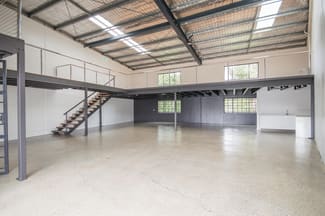 Factory, Warehouse & Industrial commercial property for lease at Ashmore QLD 4214
