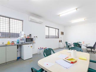 Factory, Warehouse & Industrial commercial property leased at 4 Bellows Street Welshpool WA 6106 Factory, Warehouse & Industrial commercial property leased at 4 Bellows Street Welshpool WA 6106