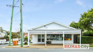 Showrooms / Bulky Goods commercial property leased at 140 Hawthorne Road Hawthorne QLD 4171