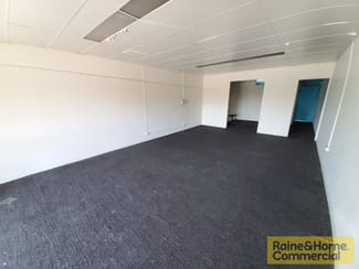 Shop & Retail commercial property leased at 4/1373 Gympie Road Aspley QLD 4034
