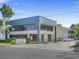 Factory, Warehouse & Industrial commercial property leased at Unit 2/10 Boden Road Seven Hills NSW 2147