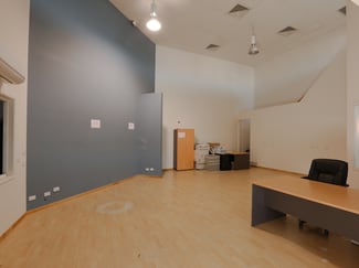 Shop & Retail commercial property leased at Unit 4/5-7 Ferguson St Underwood QLD 4119 Shop & Retail commercial property leased at Unit 4/5-7 Ferguson St Underwood QLD 4119