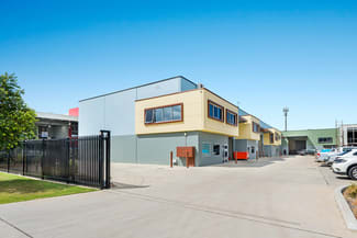 Factory, Warehouse & Industrial commercial property leased at 3/20 Bluett Drive Smeaton Grange NSW 2567
