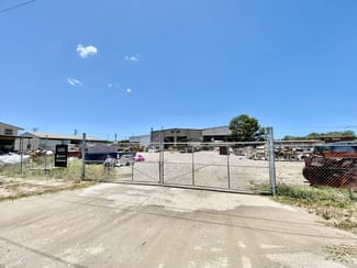 Factory, Warehouse & Industrial commercial property leased at 11-13 Hunter Street Stuart QLD 4811 Factory, Warehouse & Industrial commercial property leased at 11-13 Hunter Street Stuart QLD 4811