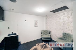 Shop & Retail commercial property leased at 494 Ipswich Road Annerley QLD 4103 Shop & Retail commercial property leased at 494 Ipswich Road Annerley QLD 4103
