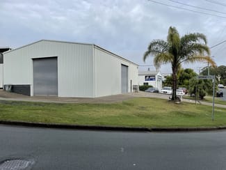 Factory, Warehouse & Industrial commercial property leased at 100b Grigor Street Moffat Beach QLD 4551
