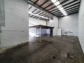 Factory, Warehouse & Industrial commercial property leased at 6/17 Villiers Drive Currumbin Waters QLD 4223