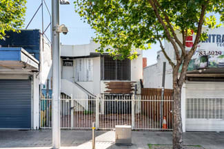 Shop & Retail commercial property sold at 12 Young Street Frankston VIC 3199