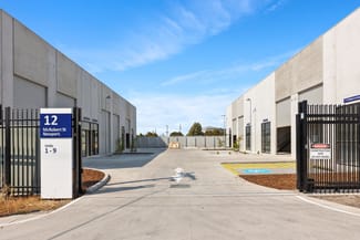 Showrooms / Bulky Goods commercial property leased at 18/4 Blackshaws Road Newport VIC 3015 Showrooms / Bulky Goods commercial property leased at 18/4 Blackshaws Road Newport VIC 3015