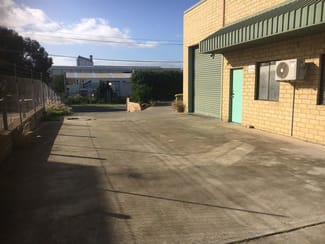 Factory, Warehouse & Industrial commercial property leased at 4/11 Dobra Road Yangebup WA 6164 Factory, Warehouse & Industrial commercial property leased at 4/11 Dobra Road Yangebup WA 6164