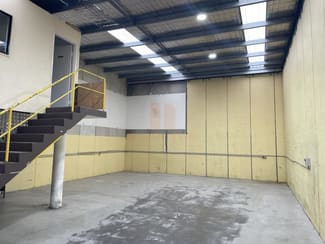 Factory, Warehouse & Industrial commercial property leased at Unit 15/14 Sheridan Close Milperra NSW 2214