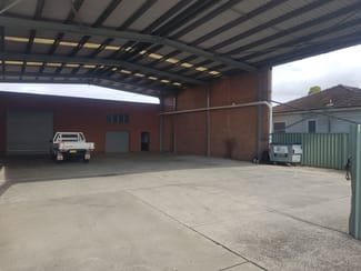 Factory, Warehouse & Industrial commercial property leased at 33 Jardine Street Fairy Meadow NSW 2519 Factory, Warehouse & Industrial commercial property leased at 33 Jardine Street Fairy Meadow NSW 2519