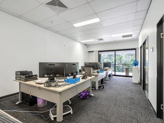Offices commercial property leased at 6/3970 Pacific Highway Loganholme QLD 4129