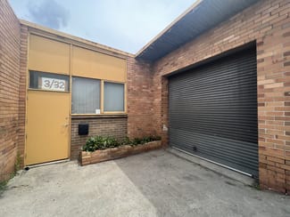 Factory, Warehouse & Industrial commercial property leased at 4/34 Stafford Street Huntingdale VIC 3166