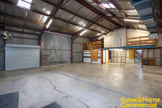 Factory, Warehouse & Industrial commercial property leased at 4/381 Edward Street Wagga Wagga NSW 2650