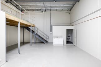 Factory, Warehouse & Industrial commercial property for lease at 3/14 Dover Drive Burleigh Heads QLD 4220
