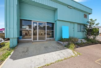 Showrooms / Bulky Goods commercial property leased at 70 Queen Street Moruya NSW 2537