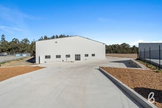 Showrooms / Bulky Goods commercial property leased at 1/6 Longworth Close Singleton NSW 2330
