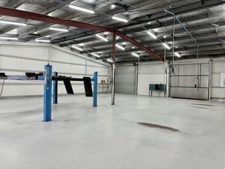 Factory, Warehouse & Industrial commercial property leased at 26 Endeavour Street Mackay QLD 4740