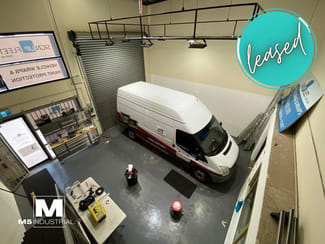 Factory, Warehouse & Industrial commercial property leased at 2/3 Kelso Crescent Moorebank NSW 2170